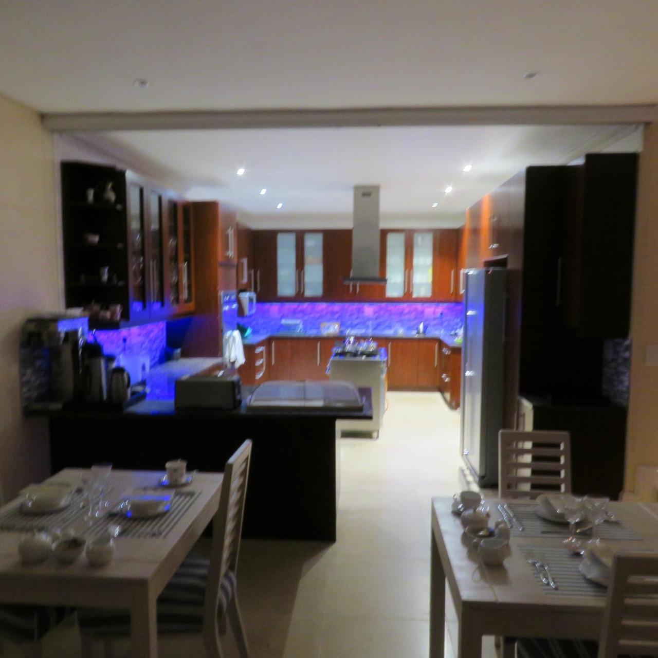 Gull On The Bay Boutique Guest House Bloubergstrand Εξωτερικό φωτογραφία